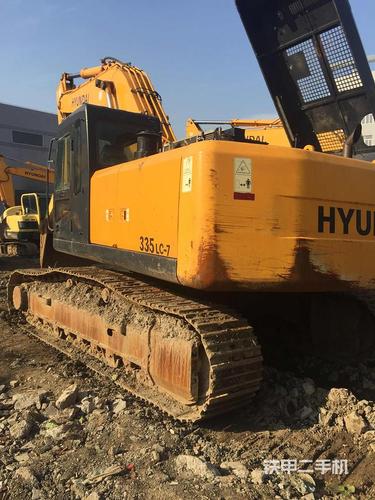 现代R335LC-7挖掘机 性能特点与应用解析